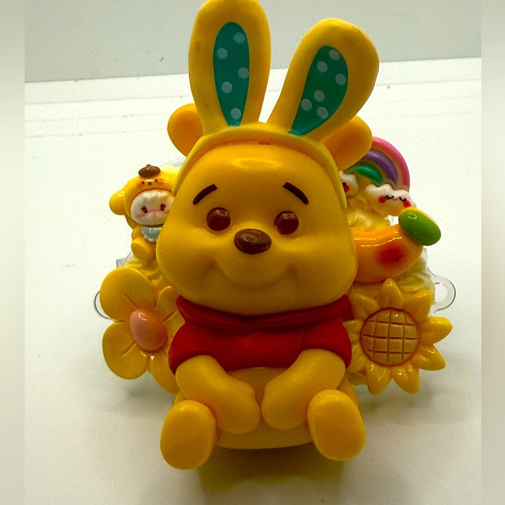 Winnie the Pooh Bear Phone Clip
